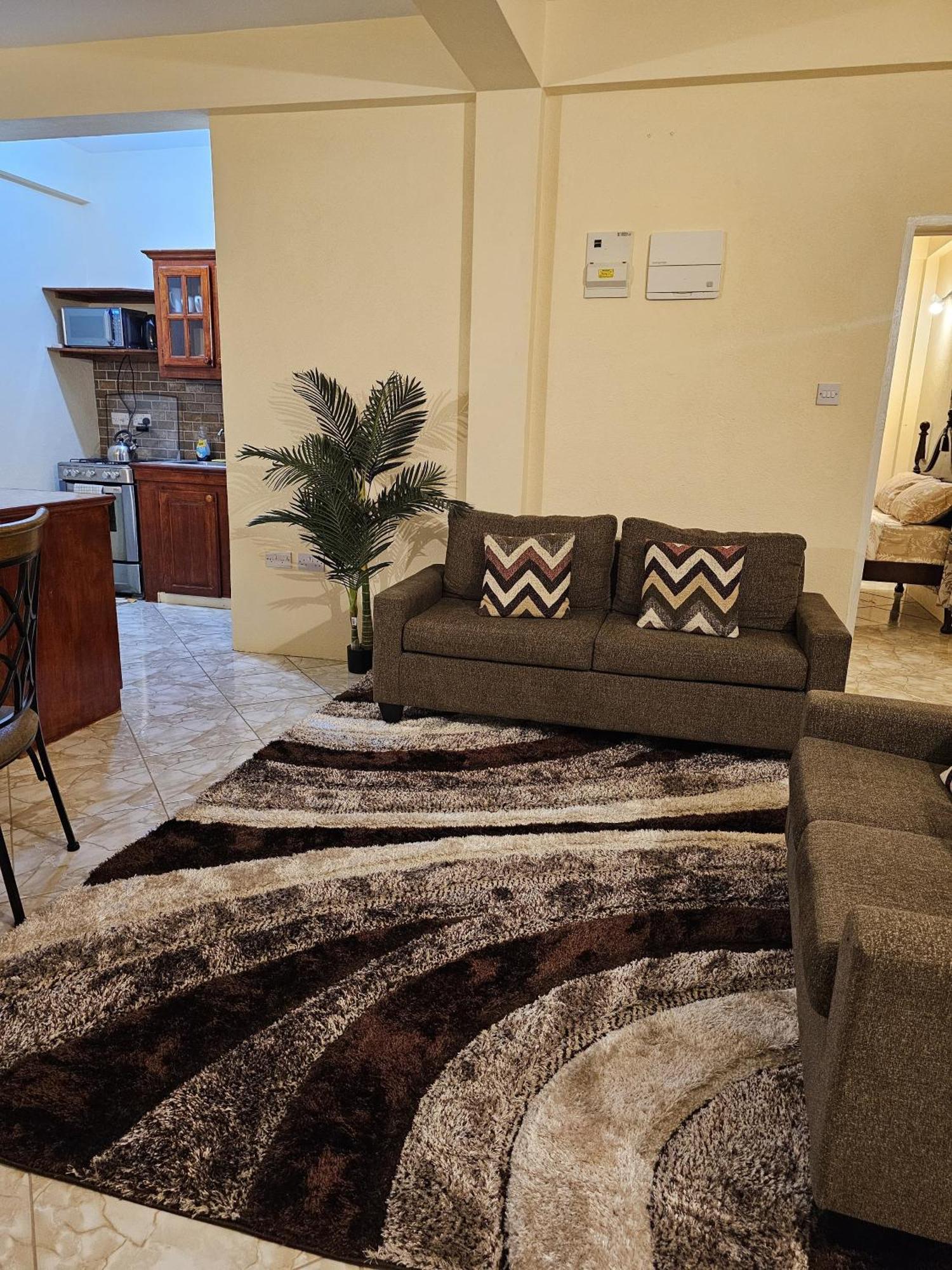 Castle Berry Apartments Кингстаун Екстериор снимка